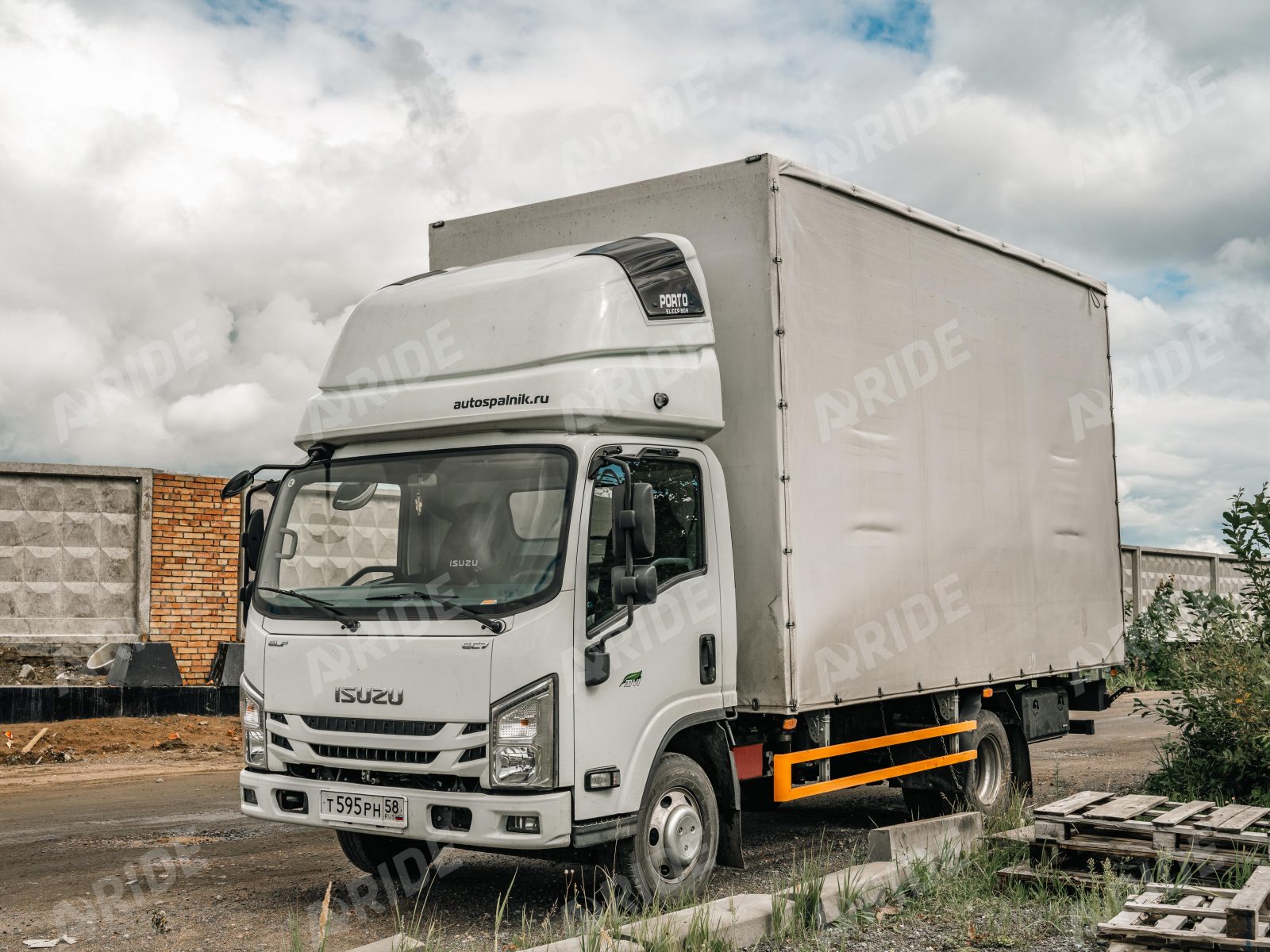 Установка пневмоподвески на Isuzu Elf EC7