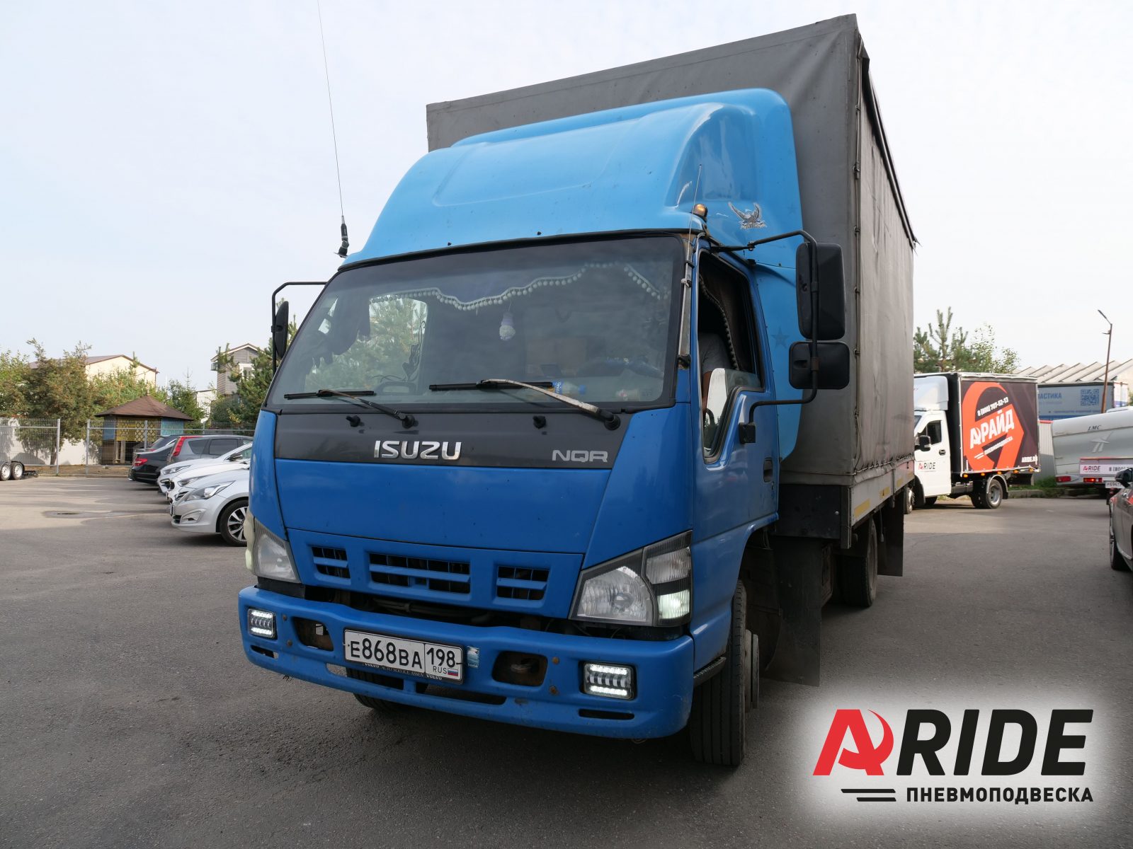 Isuzu NQR: пример установки пневмоподвески