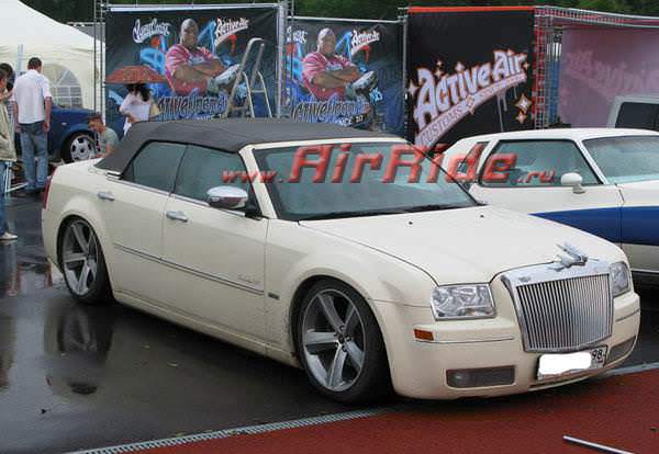Установка пневмоподвески на Chrysler 300C