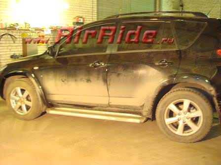Toyota RAV4: пример установки пневмоподвески