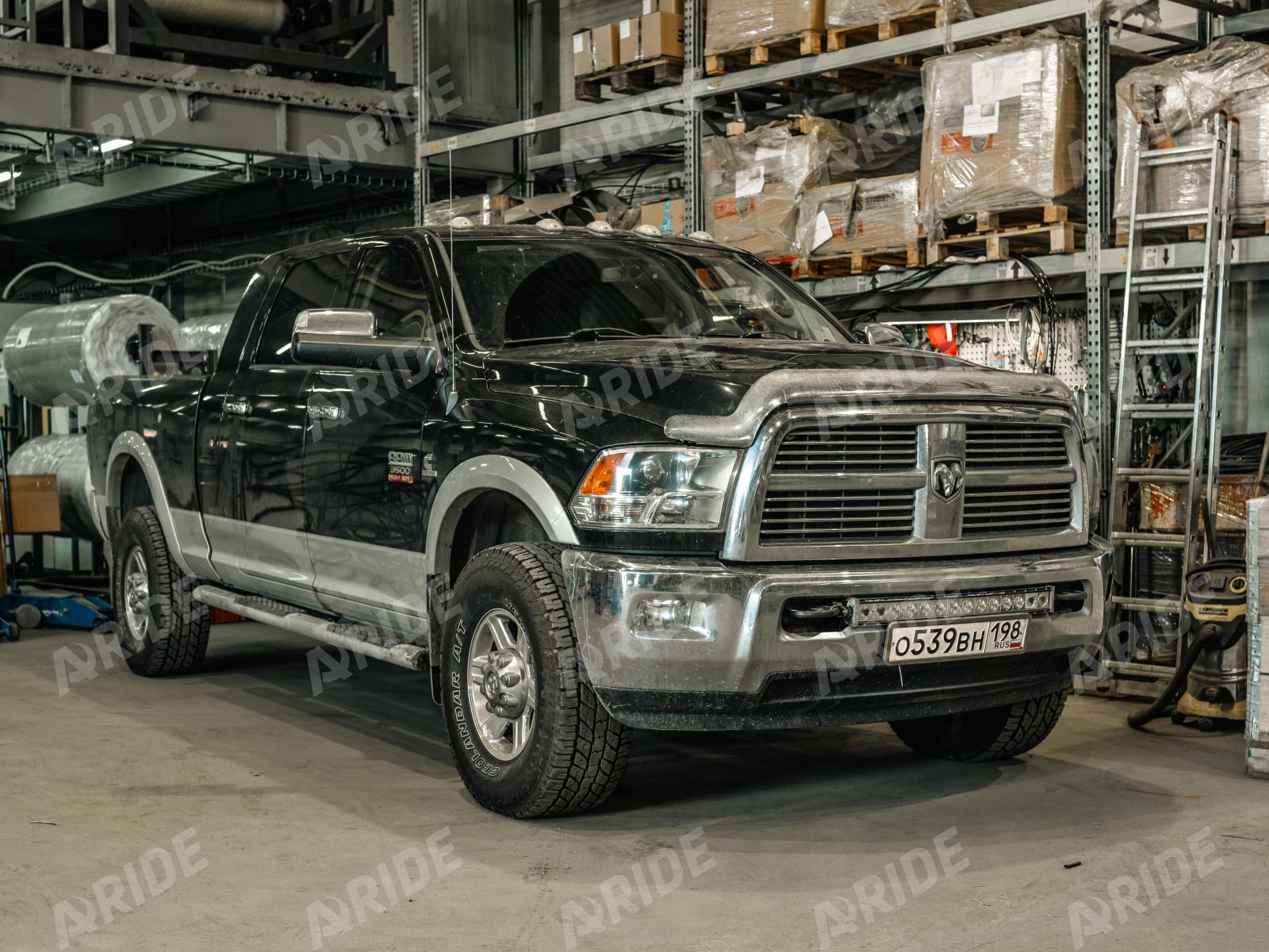 Пневмоподвеска на Dodge Ram 3500 — пример установки