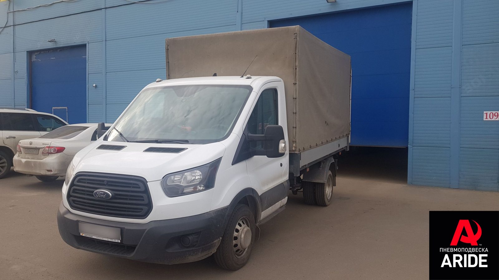 Установка пневмоподвески на Ford Transit
