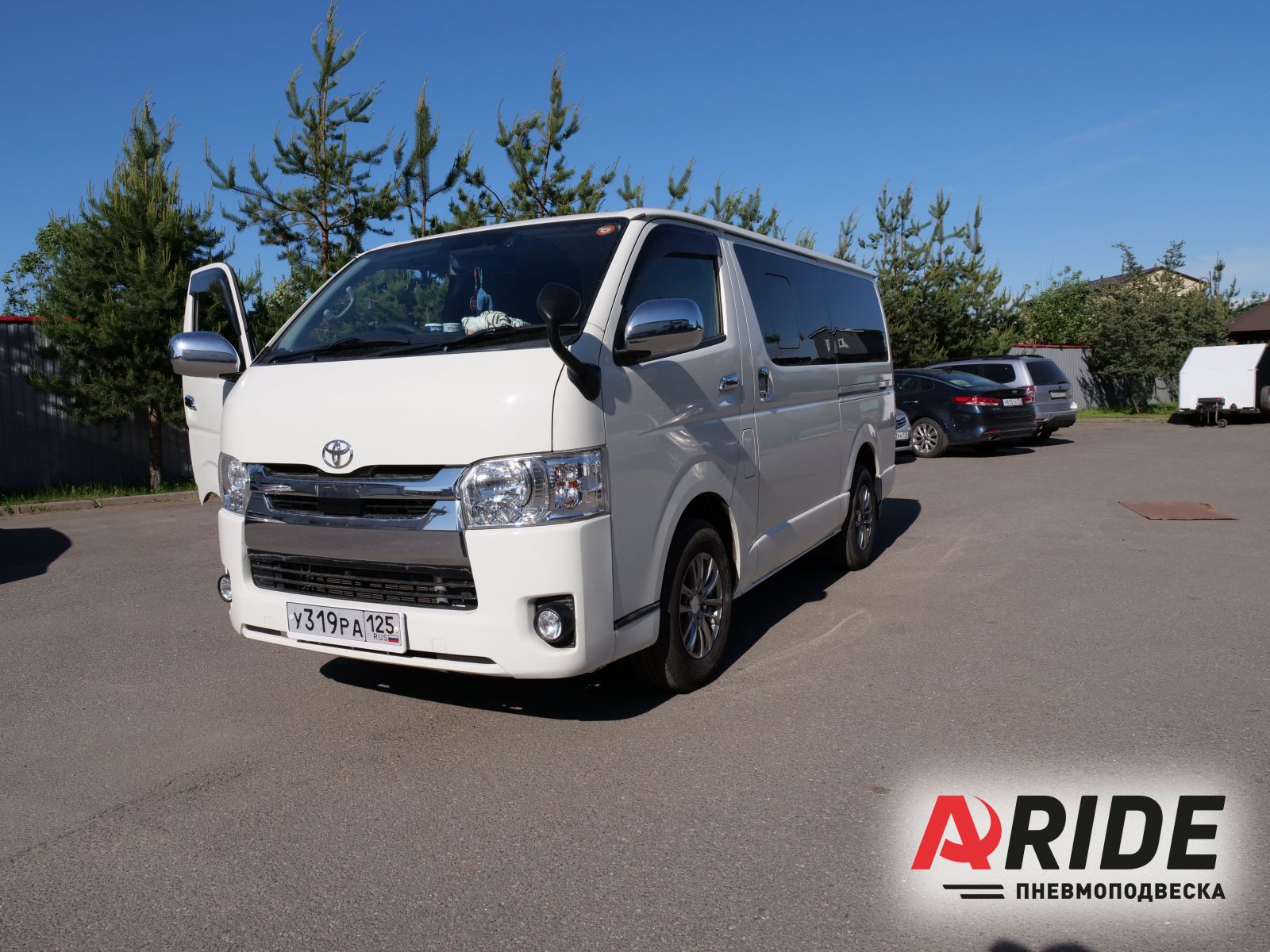 Toyta Hiace: пример установки пневмоподвески