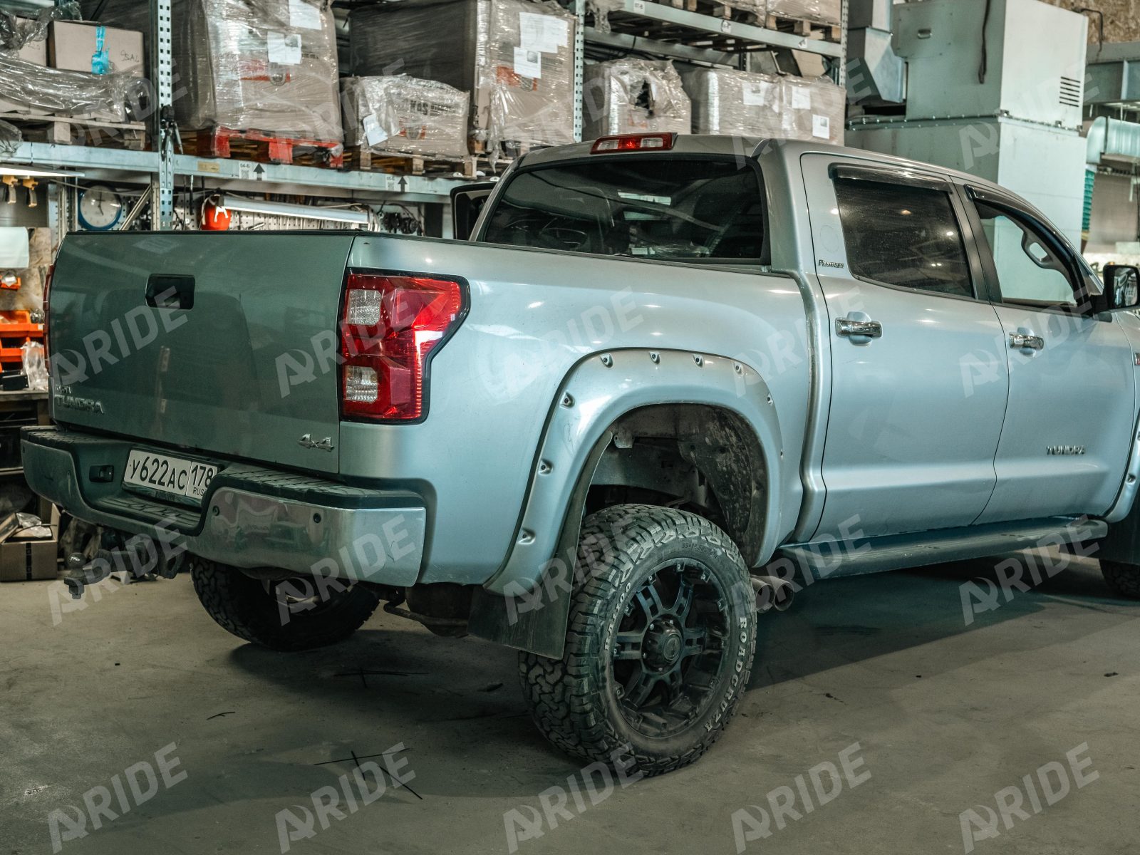 Установка пневмоподвески на Toyota Tundra