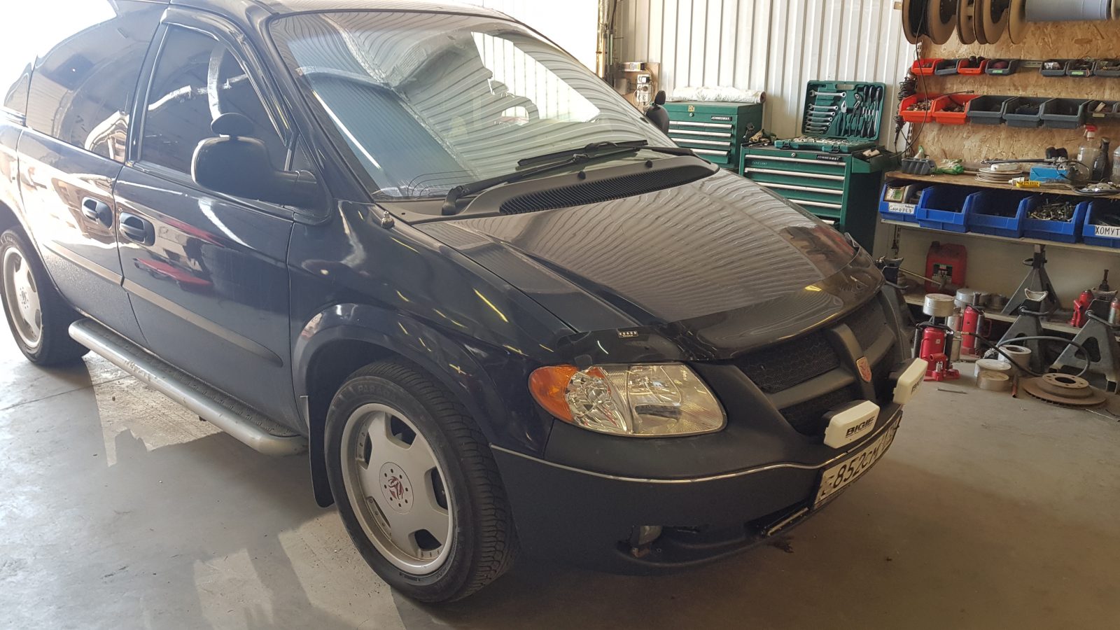Усиленные рессоры на Dodge Caravan или пневмоподвеска?